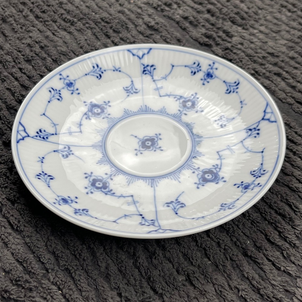 Royal Copenhagen Blue Fluted Plain Saucer Plate #2199‎ Denmark 6.5"